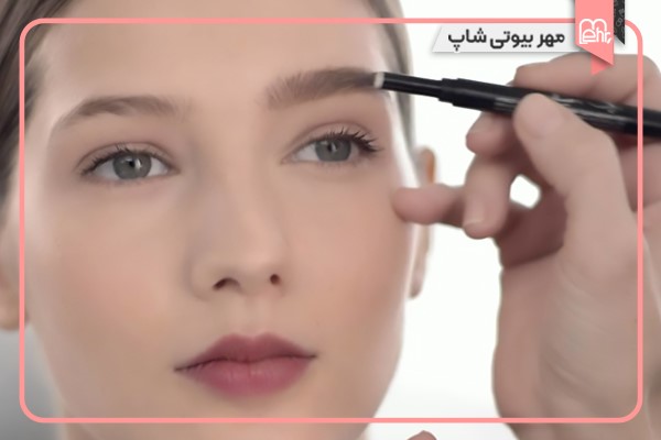 کاربرد و ویژگی‌های سایه ابرو